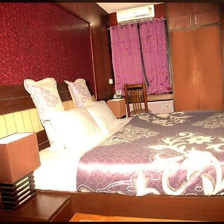 D2M Hotel Rohtak Extérieur photo